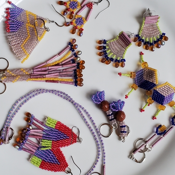 Beaded earrings by @parcelandpart - Picture 5 of 5